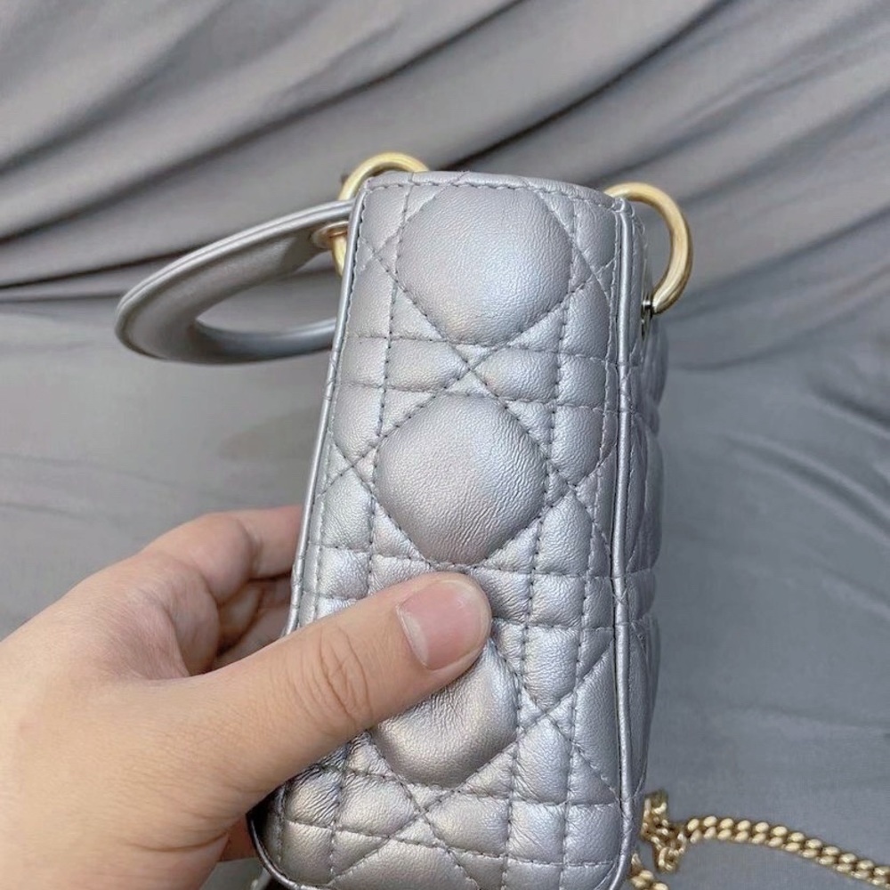 Lady Dior Mini - Opaline Grey Pearlescent - Picture 9 of 11